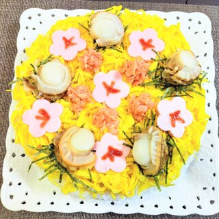 桃の花✿鮭とホタテのちらし寿司ケーキ